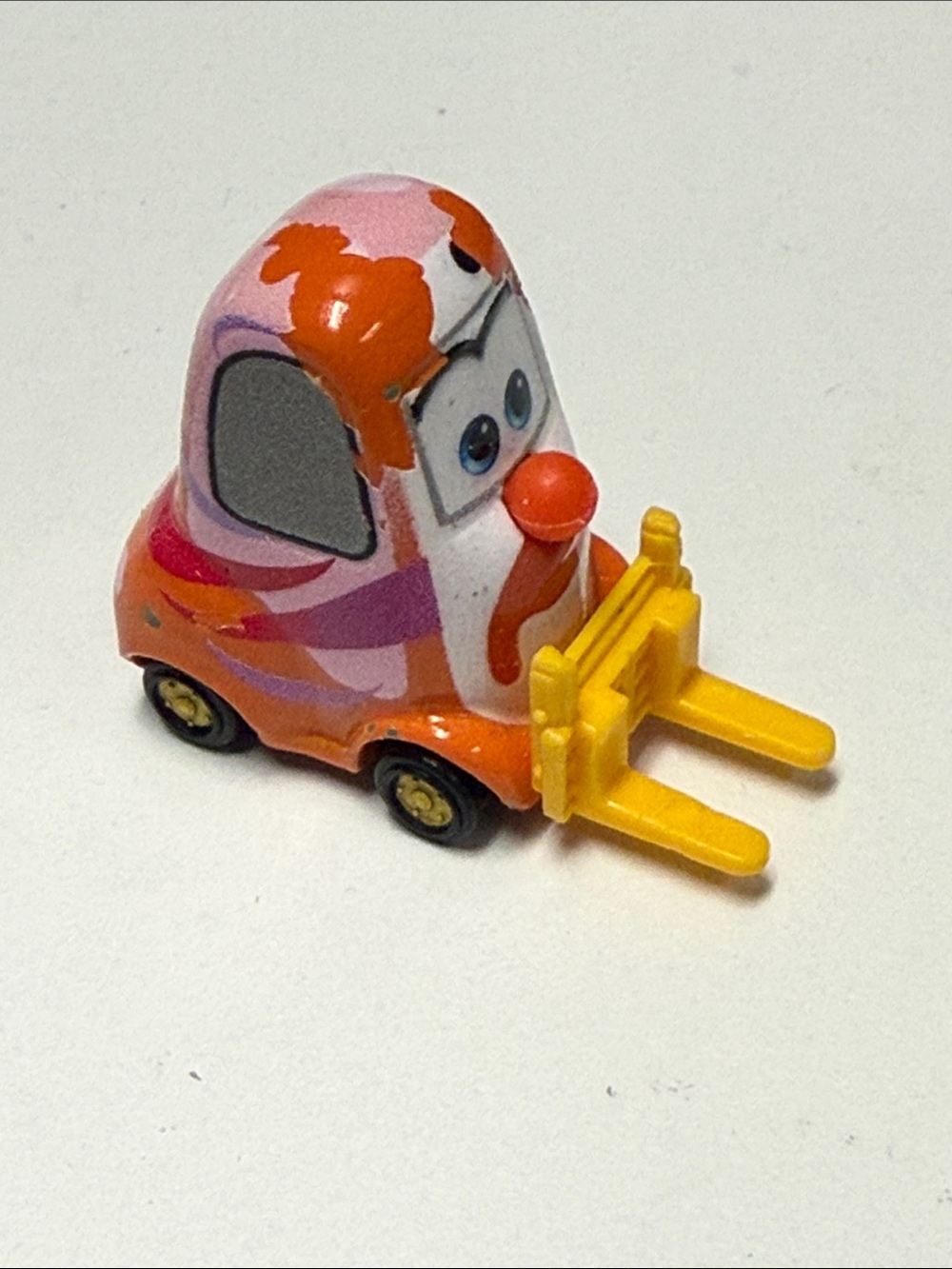 Disney Pixar cars mini racers clown pitty - Picture 1 of 5